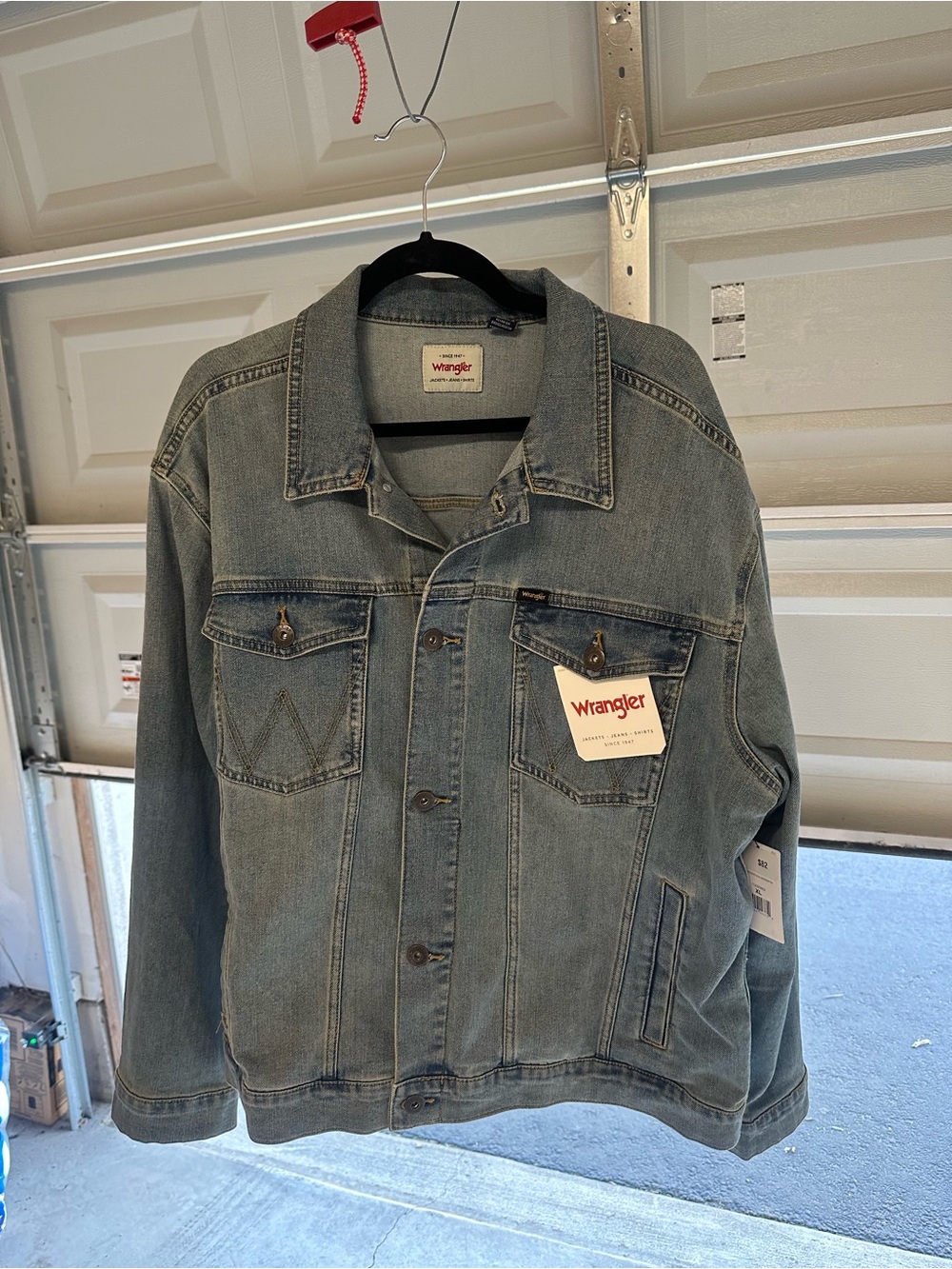 Wrangler Light Blue Denim Jacket - Classic Trucker Style